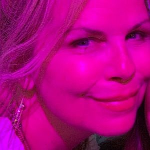 Meet your Posher, Lisa ann